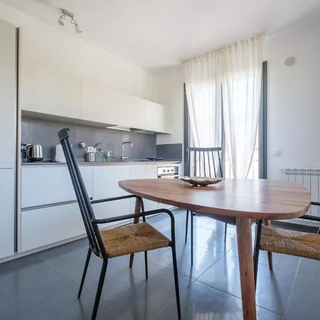 Ninai Sea 2 Holiday home *